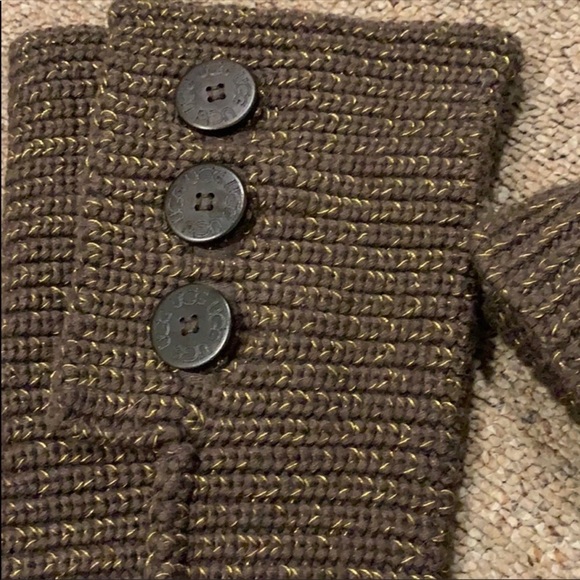 Authentic UGG boots - Picture 3 of 8